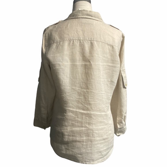Liz Claiborne beige long sleeve shirt 🧩 - Picture 7 of 8